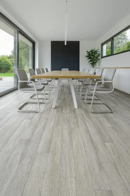 Beaulieu International Group, PVC podlaha - lino Master X 2952, na mieru, šíře 2m, šedá, pvc, chodba / predsieň