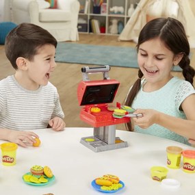 Hasbro Play-Doh Grilovanie