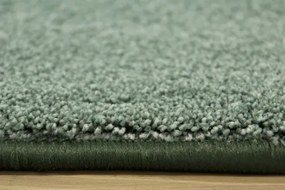 Metrážny koberec Essential Elite 40 zelený