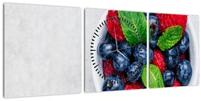 Obraz - miska s lesným ovocím (s hodinami) (90x30 cm)