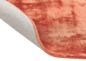 Okrúhly viskózový koberec ⌀ 140 cm oranžový GESI II Beliani