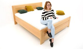 Masívna posteľ ELINOR 180x200 buk