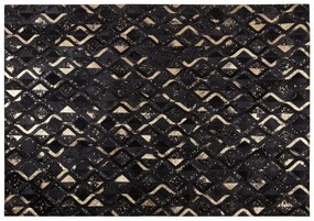 Kožený koberec 160 x 230 cm čierna/zlatá DEVELI Beliani