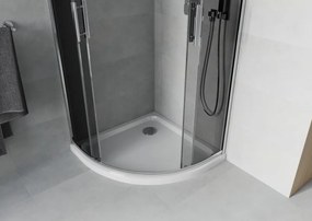 Mexen Rio, štvrťkruhový sprchovací kút s posuvnými dverami 80 x 80 cm, 6mm šedé sklo, chrómový profil + biela sprchová vanička, 863-080-080-01-40-4110