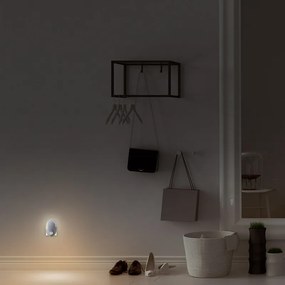 SOLIGHT LED nočné svetielko s pohybovým a svetelným sensorom 0,7W, 3000K, 230V