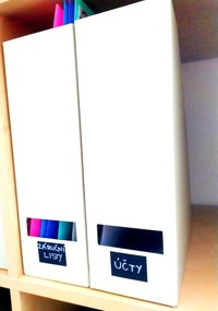 Sada štítkov / nálepiek, štítok čierny Obdĺžnik so zaoblenými rohmi - 18 ks Farba: biela