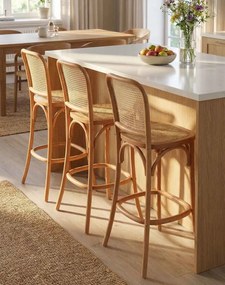 Drevená barová stolička Viki light