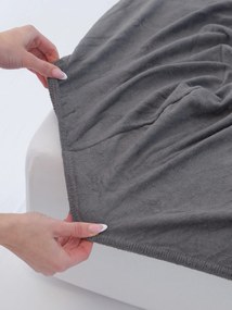 Froté plachta do postieľky 70 × 140 cm - tmavo sivá