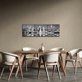 Obrázok - New York a fialový mrakodrap (s hodinami) (90x30 cm)