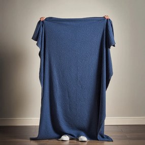Tmavomodrá bavlnená deka 150x200 cm Jaipur Chunky Waffle – Pineapple Elephant