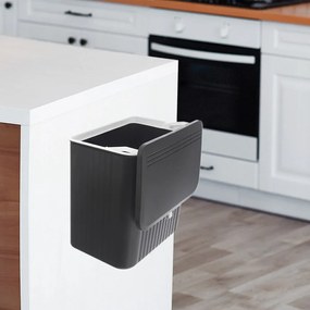 Čierny plastový odpadkový kôš 13 l – Orion