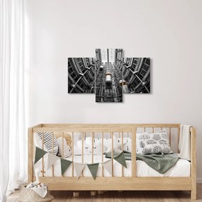 Obraz výťahu v budove (90x60 cm)