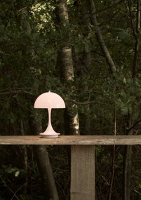 Louis Poulsen Prenosná lampa Panthella 160 V3 Opal Pale rose