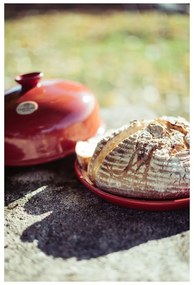 Červená keramická okrúhla forma na pečenie chleba Emile Henry, ⌀ 28,5 cm