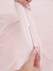 Mušelínová obliečka na vankúš 40 × 60 cm – Alexia púdrová