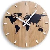 Drevené nástenné hodiny Mapa Čierna