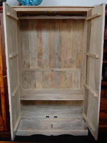 furniture-nabytek.cz - Šatníková skriňa rustikálna 120x200x60 z dreva mango