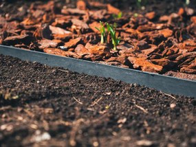 Plastový neviditeľný obrubník LEGI 80 mm