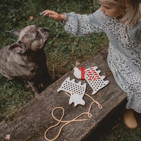 Montessori drevená prepletacia hračka - pes