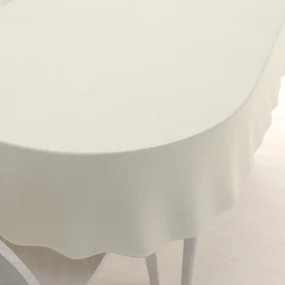 Biante Teflónový oválny obrus TF-051 Smotanový 100x140 cm