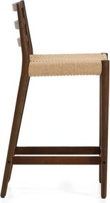 Hnedá/v prírodnej farbe barová stolička z dubového dreva (výška sedadla 65 cm) Analy – Kave Home