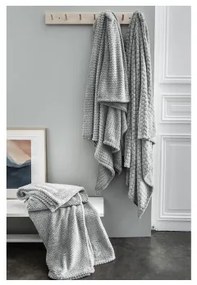 Sammer Moderná deka v sivej farbe v rozmere 125x150 cm 5908224002969