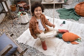 Detský vankúšik Cathy the Carrot – Lorena Canals