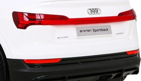 Ramiz Audi E-Tron Sportback pre deti Biela + Pilot + pohon 4x4 + pomalý štart + rádio MP3 + LED