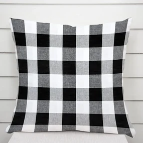Biante Bavlnená obliečka na vankúš Olivia OL-004 Čierno-biela kocka veľká 50 x 70 cm