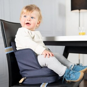 Tmavomodrý detský sedák Booster Seat – Roba