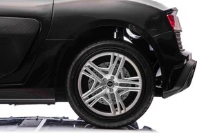 Ramiz Audi Spyder R8 LIFT vozidlo Čierna