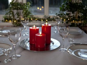 STAR TRADING LED sviečka Flamme Flow Pillar Red 15 cm