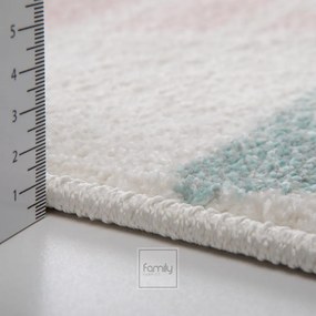 Koberec s geometrickým vzorom v krásnych pastelových farbách Šírka: 140 cm | Dĺžka: 190 cm