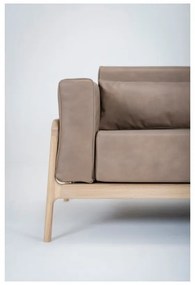 Svetlohnedá pohovka z byvolej kože s konštrukciou z masívneho dubového dreva Gazzda Fawn, 180 cm