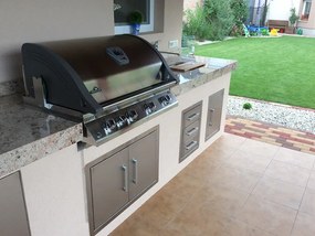 Napoleon BILEX 605 vstavaný gril