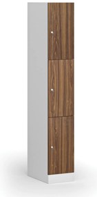 Šatníková skrinka S1 s úložnými boxmi, 3 boxy, 1850 x 300 x 500 mm, cylindrický zámok, laminované dvere, orech