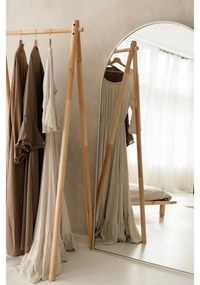 Stojan na oblečenie z borovicového dreva v prírodnej farbe Hongi - Karup Design