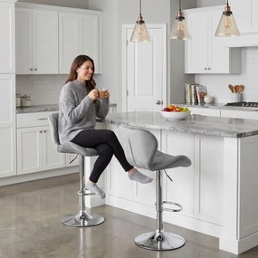 Barová stolička GORDON zamatová, strieborná / sivá