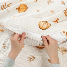Goldea krepová obliečka na vankúš - jesenné tekvice a lístky 70 x 90 cm