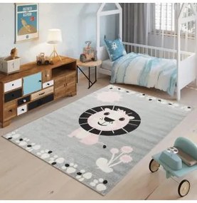 Svetlo-sivý detský koberec s levom