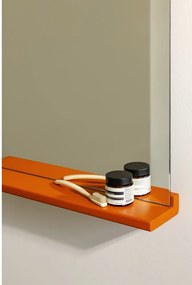 Nástenné zrkadlo s poličkou s dreveným rámom 50x75 cm Lun – noo.ma