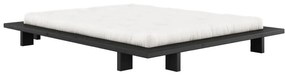 Čierna dvojlôžková posteľ z borovicového dreva s roštom 160x200 cm Japan - Karup Design