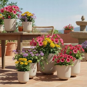 Plastový květináč na nožičkách Terra 21x19,3 cm - výber z 6 prevedení