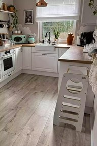 Montessori učiaca detská veža stredná biela