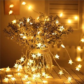 Vianočná LED svetelná reťaz s hviezdami LUMI