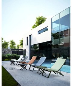 Biele kovové záhradné ležadlo Taylor – Bizzotto