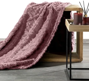 Deka Vrkoč Ružová 200x220 cm – veľká pletená deka s elegantným vrkočovým vzorom