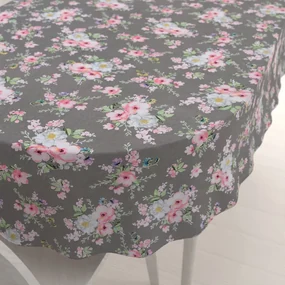 Biante Bavlnený oválny obrus Sandra SA-553 Ružové kvety na sivom 80x120 cm