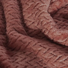 Kvalitná tmavo ružová deka