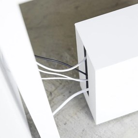 Kovový organizér na káble Tower – YAMAZAKI